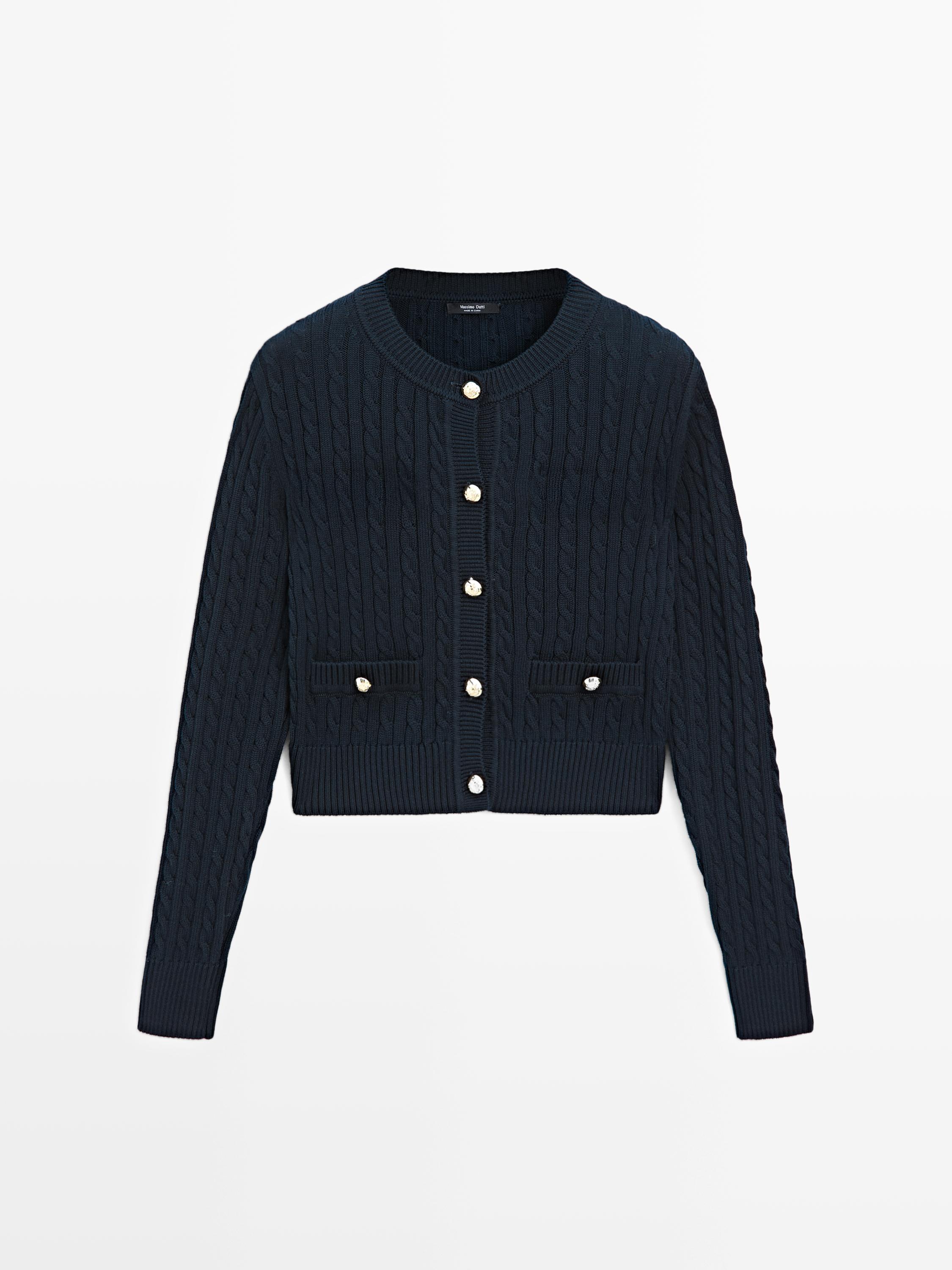 Cardigan tressé avec boutons dorés